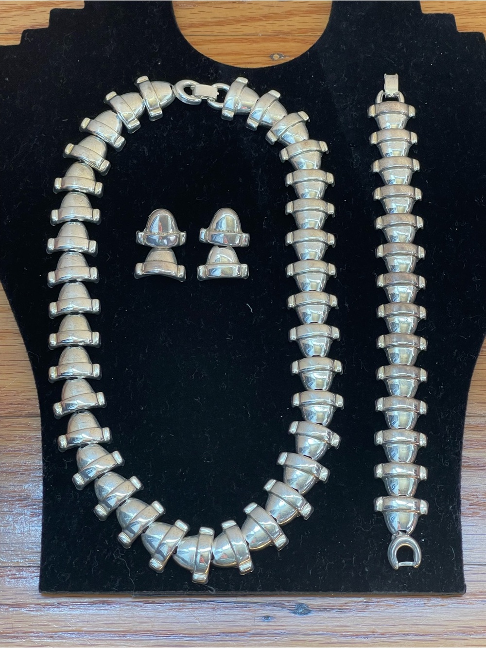 Silver Tone Chunky Link Necklace, Bracelet & Earring